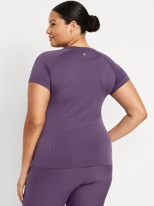 Fluid Seamless Fitted T-Shirt thumbnail 6