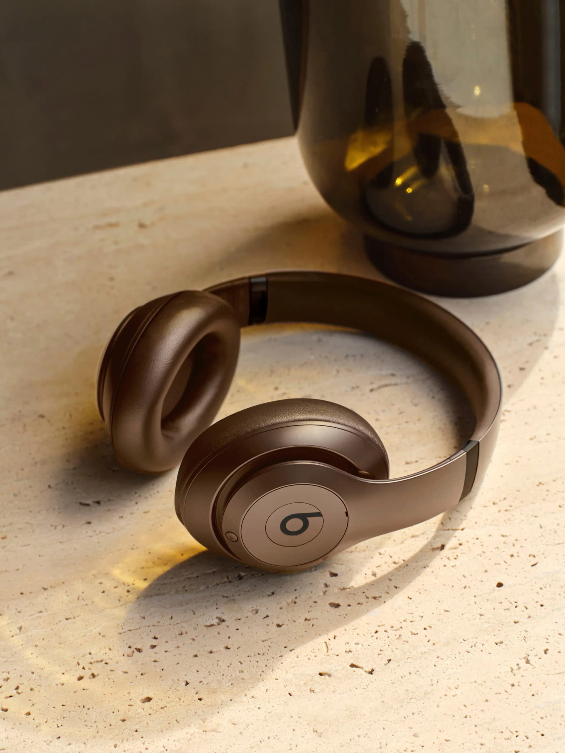 Beats - Studio Pro - Wireless Noise Cancelling Over-the-Ear Headphones - Deep Brown thumbnail 8