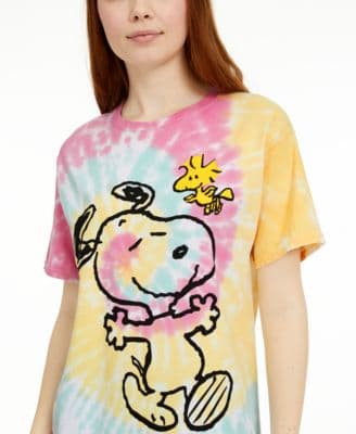 Juniors' Snoopy Woodstock Printed Graphic T-Shirt thumbnail 3