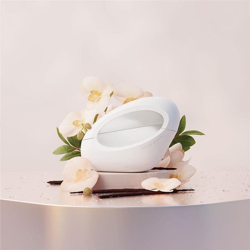 Ariana Grande Mod Vanilla Eau de Parfum 100ml thumbnail 2