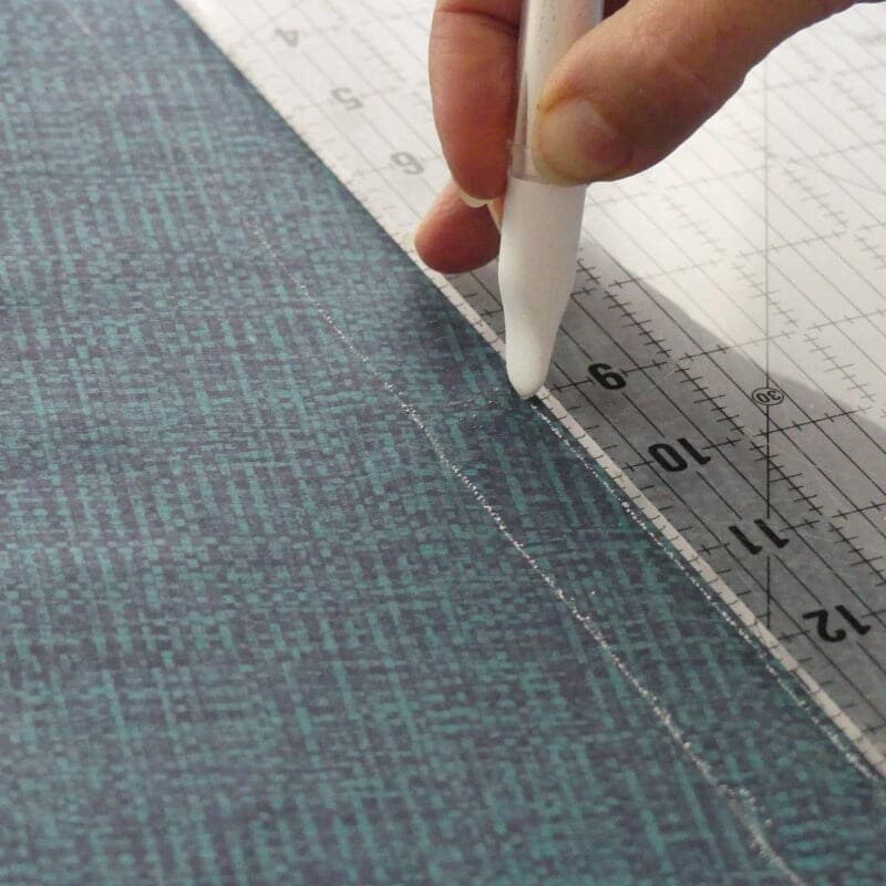 Chalk Marker for Sewing and Quilting | White thumbnail 2