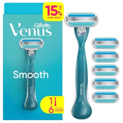 Venus Smooth Value Pack Razor - Handle + 6 Blade Refills - Image 1