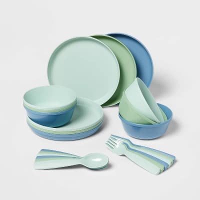 24pc Plastic Dinnerware Serving Set - Pillowfort™ - Image 1