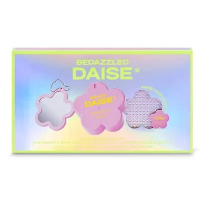 DAISE Bedazzled Women's Gift Set - Image 1