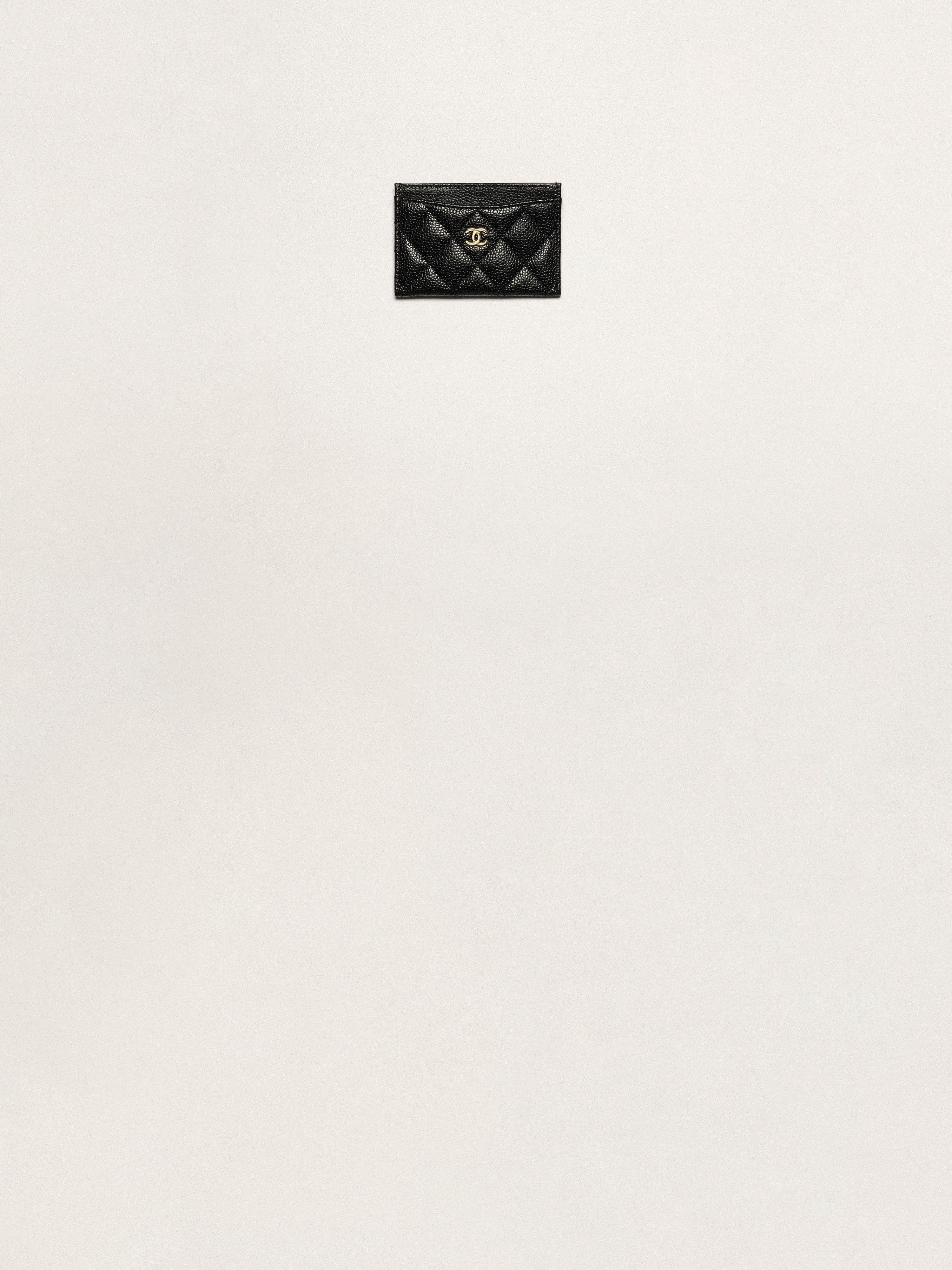 Classic Card Holder - Image 1