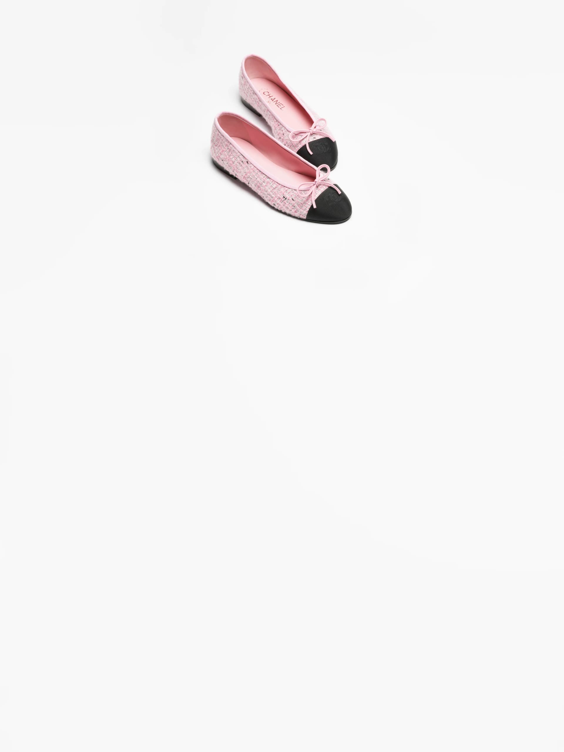 Ballet flats - Image 1