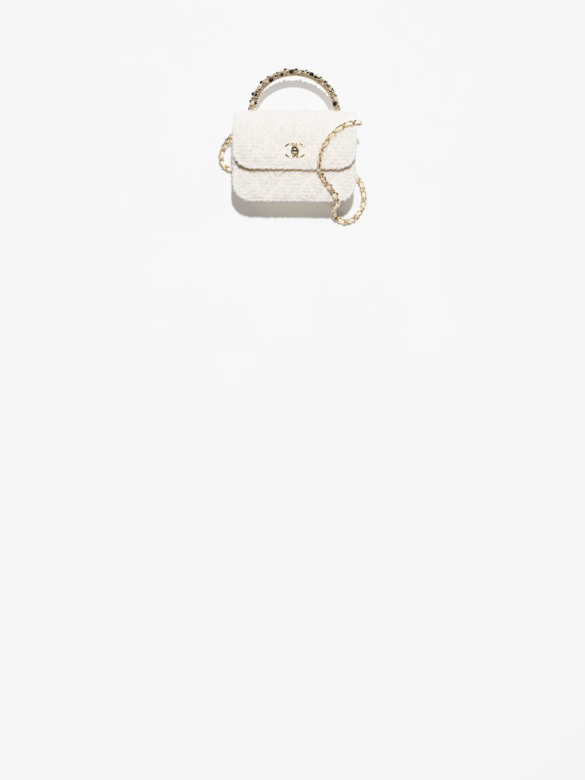 Clutch With Chain - Image 1