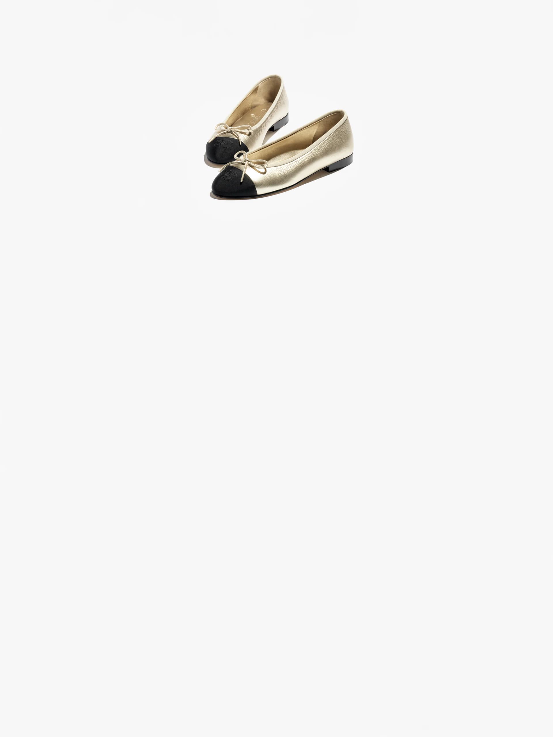 Ballet flats - Image 1