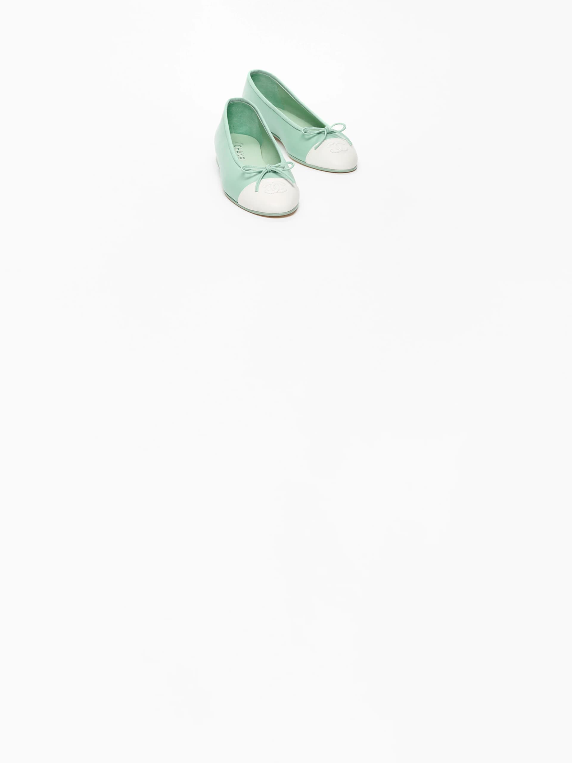 Ballet flats - Image 1
