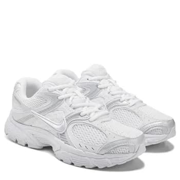 Women's V5 RNR Sneaker - Image 1