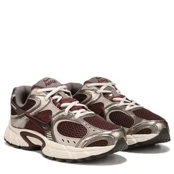 Women's V5 RNR Sneaker - Image 1