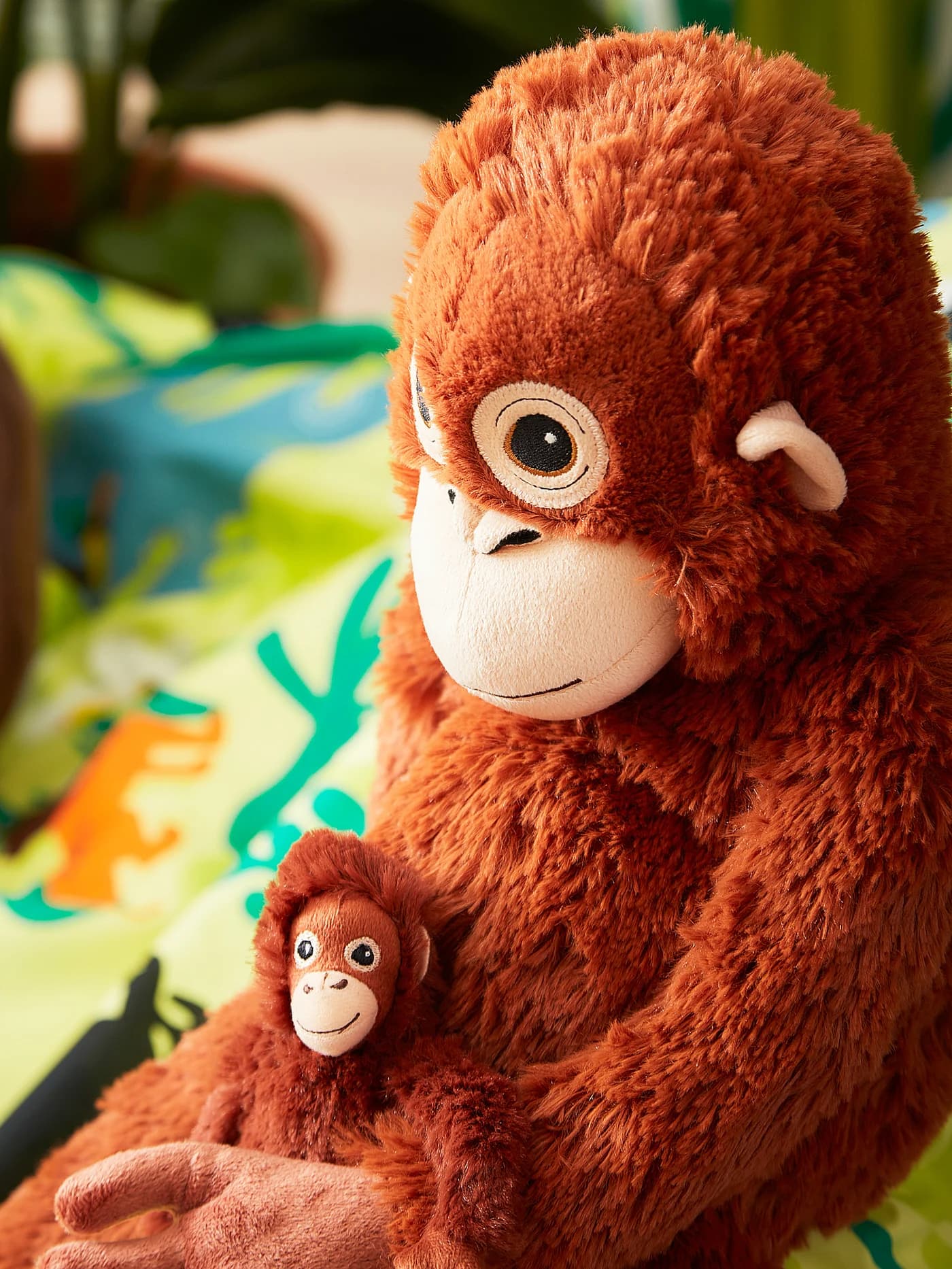 DJUNGELSKOG Soft toy - orangutan thumbnail 8