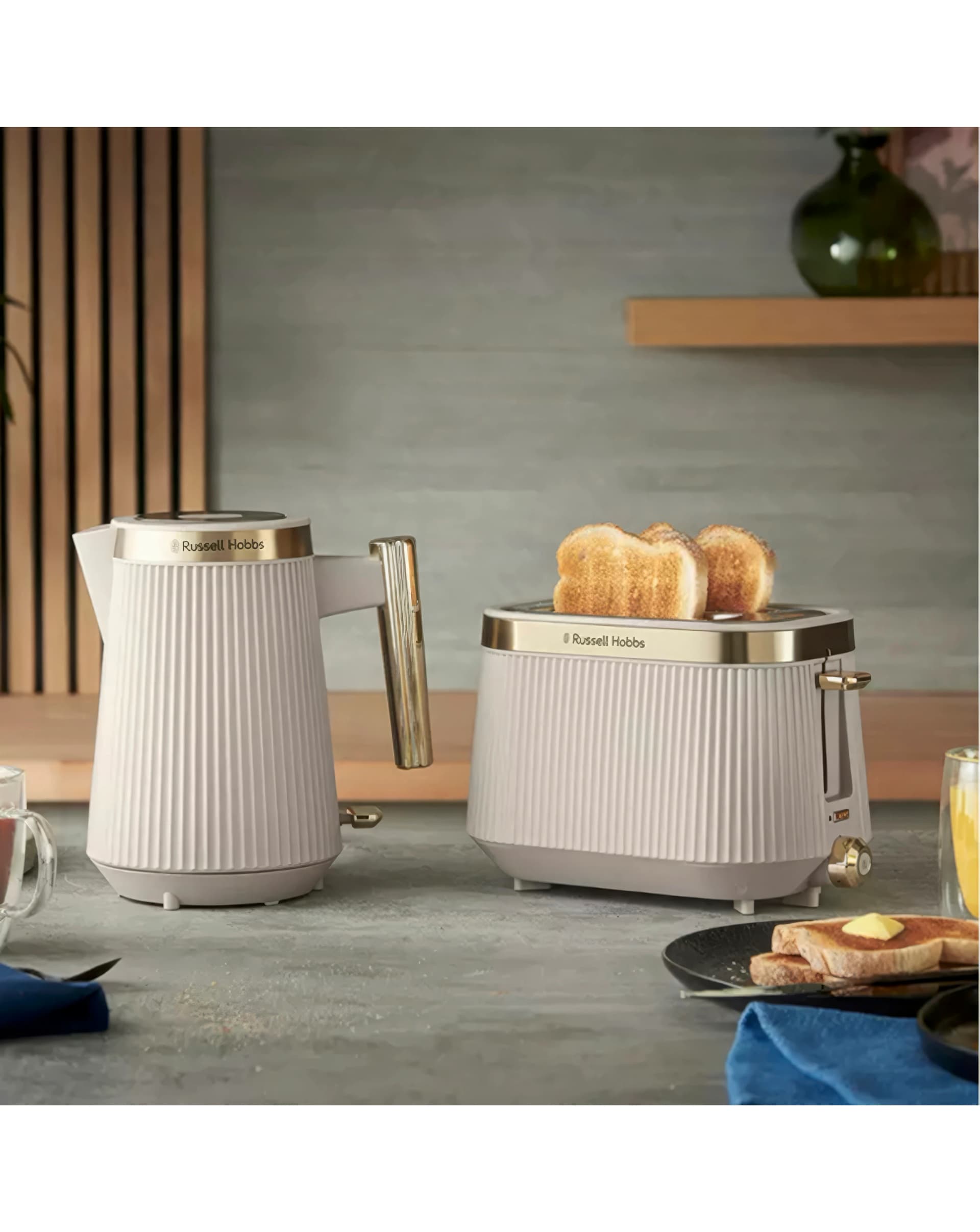 Russell Hobbs Bronte Kettle & 4 Slice Toaster Stone thumbnail 10