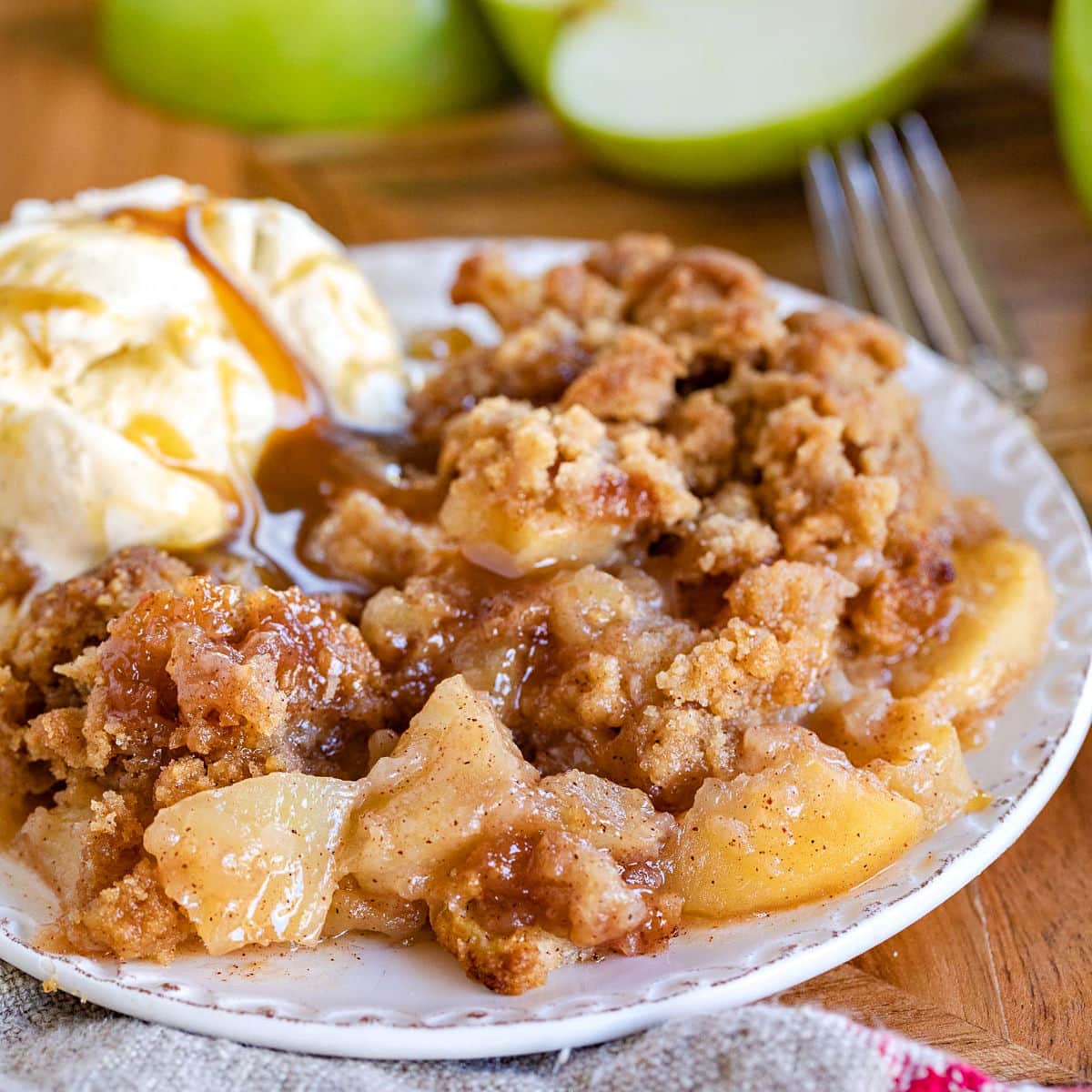 The BEST Apple Crumble (Quick & Easy) | Mom On Timeout - Image 1