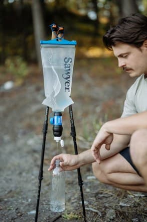 Squeeze Water Filtration System with Cnoc Premium 2-Liter Bladder thumbnail 9