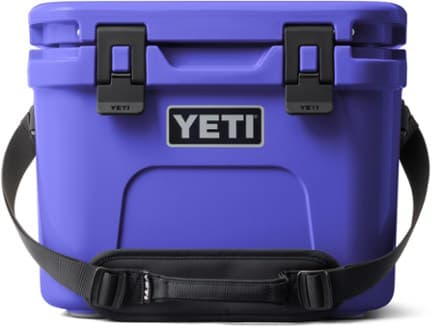 Roadie 15 Cooler - Ultramarine Violet - Image 1