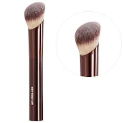 Ambient Soft Glow Foundation Brush