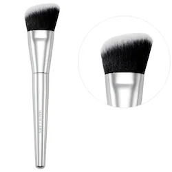 Cruelty-Free Foundation Brush - Image 1