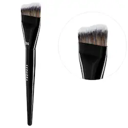 PRO Foundation Brush #30 - Image 1