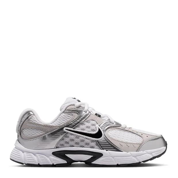 Nike V5 RNR Shoes Juniors - Image 1
