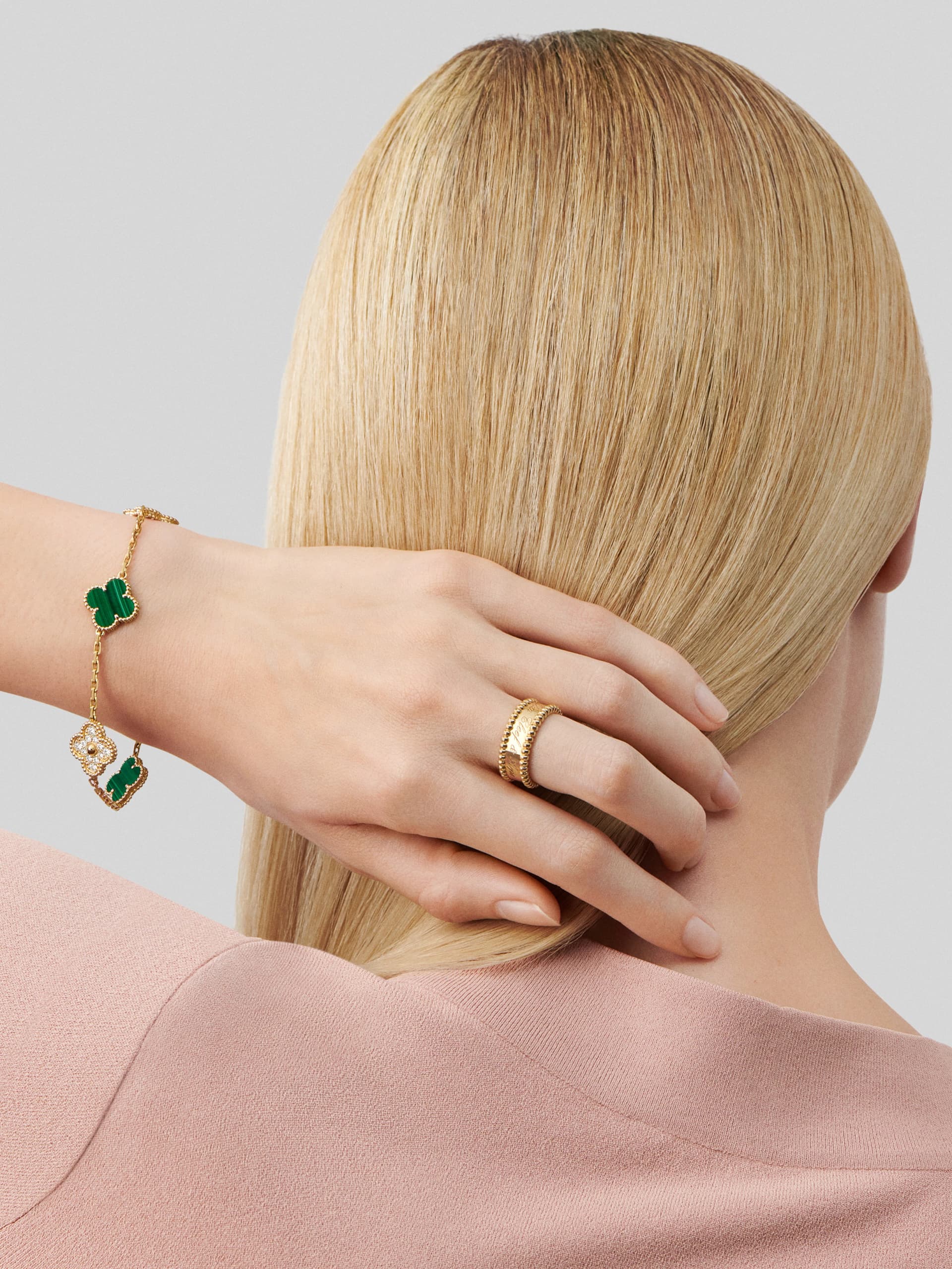 Perlée signature ring thumbnail 3