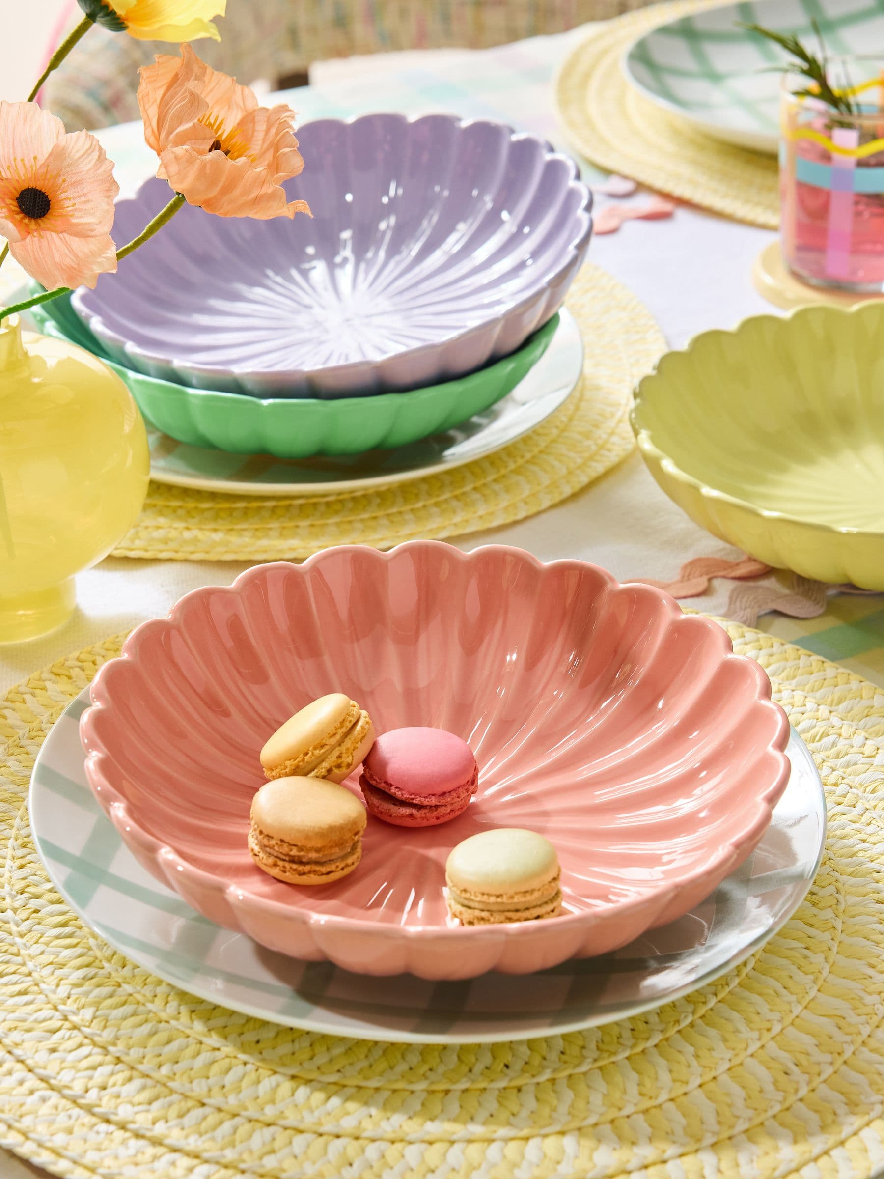 Set of 4 Pastel Flower Pasta Bowls - Image 1