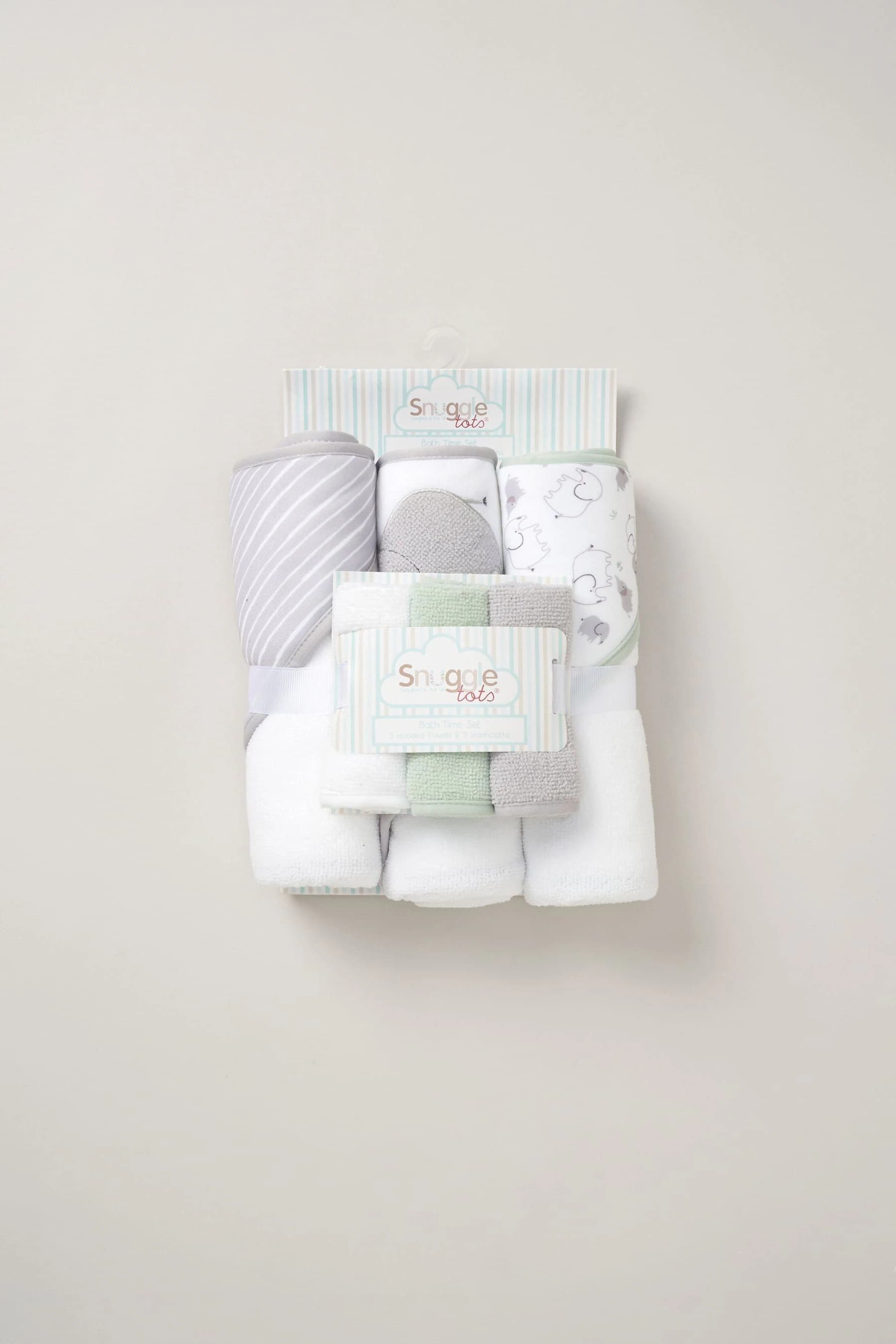 Snuggle Tots Hooded White Towels and Wash Cloths 3 Pack (grey) - Image 1