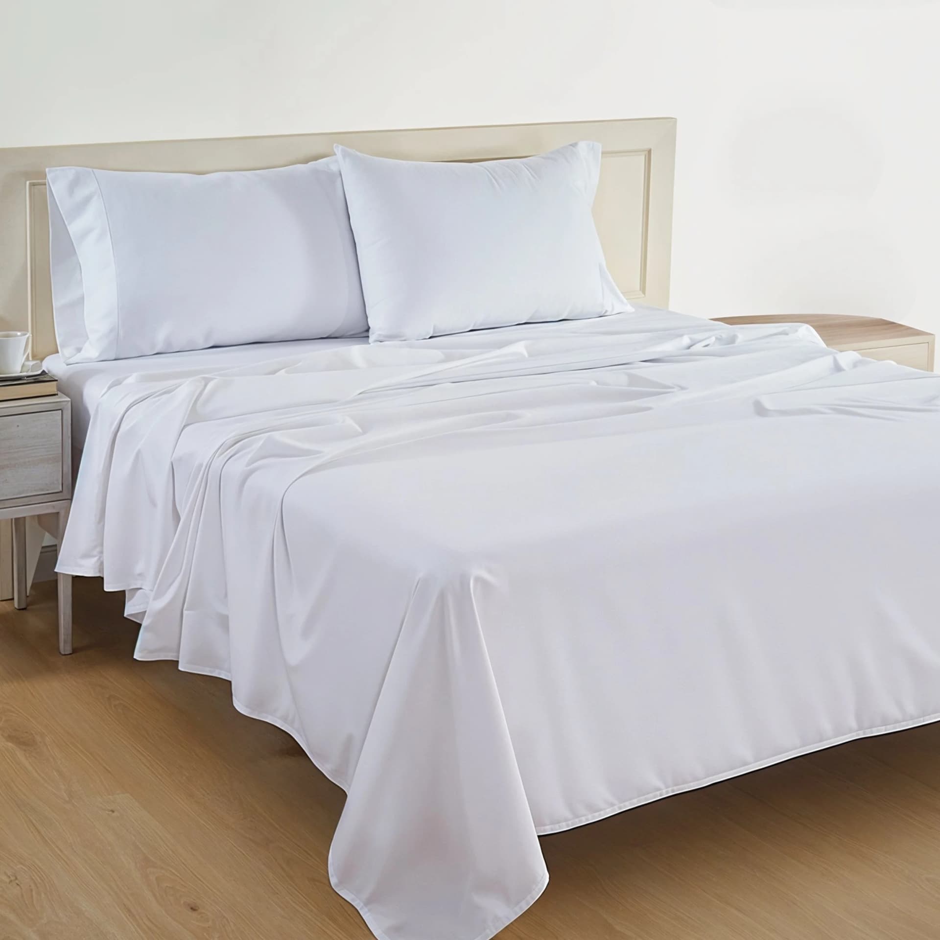 Casa Platino 100% Cotton 4 Piece Pure Percale King Size Bed Sheets Set, Fits Mattress Upto 15" Deep - White - Image 1