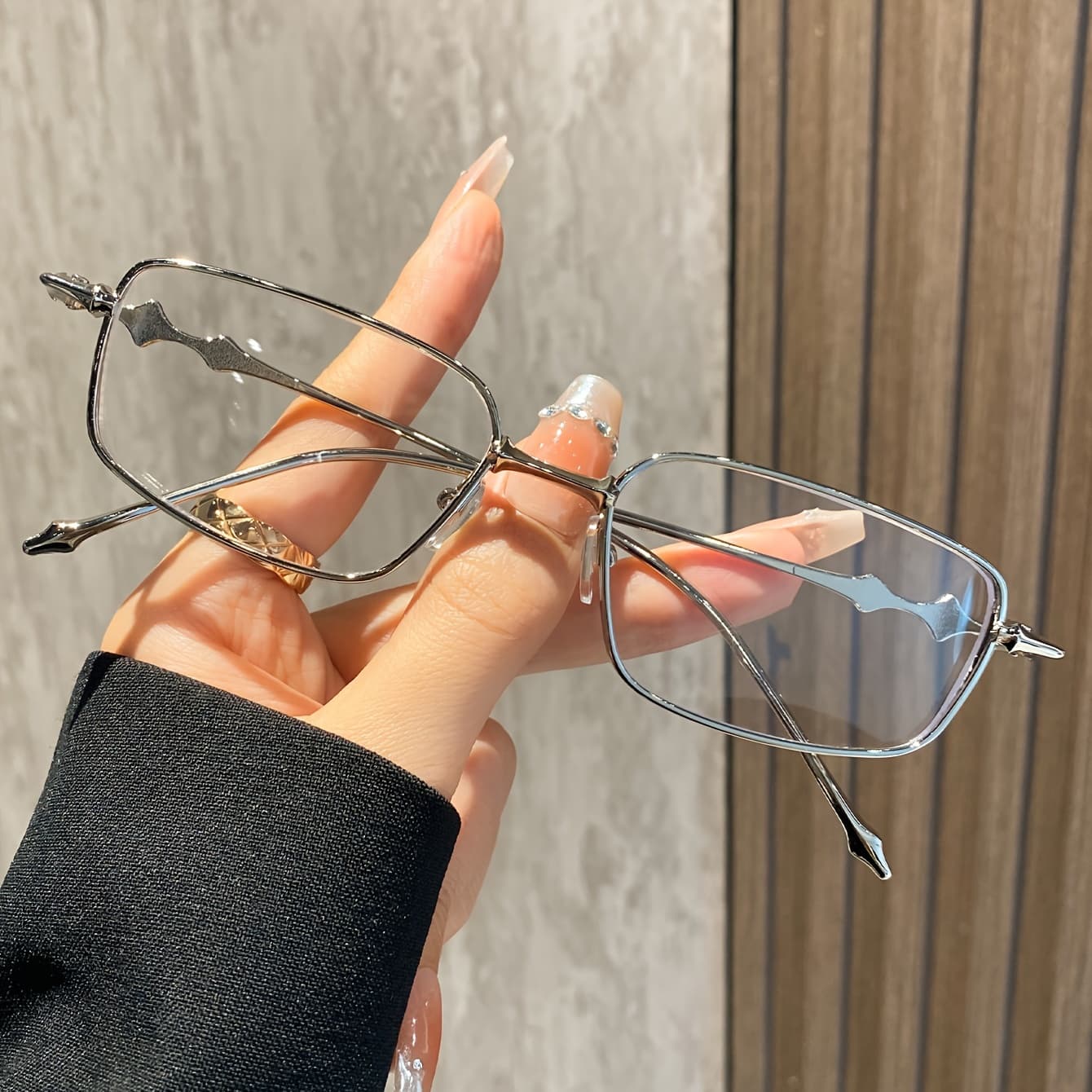 Fashionable Copper Alloy Golden Mirror Legs Frame AC Sheet Plain Glasses Popular Student Style Unisex Non-prescription Glasses Frame Men's Small Square Glasses Suitable For Teachers And Frequent Computer Users - Image 1