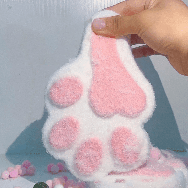 1pc Giant Plush Cat Claw Toy - Cartoon Pattern, Durable Plastic, Suitable for All Varieties and Sizes, Suitable for Offices, Festivals, and Gifts - Image 1