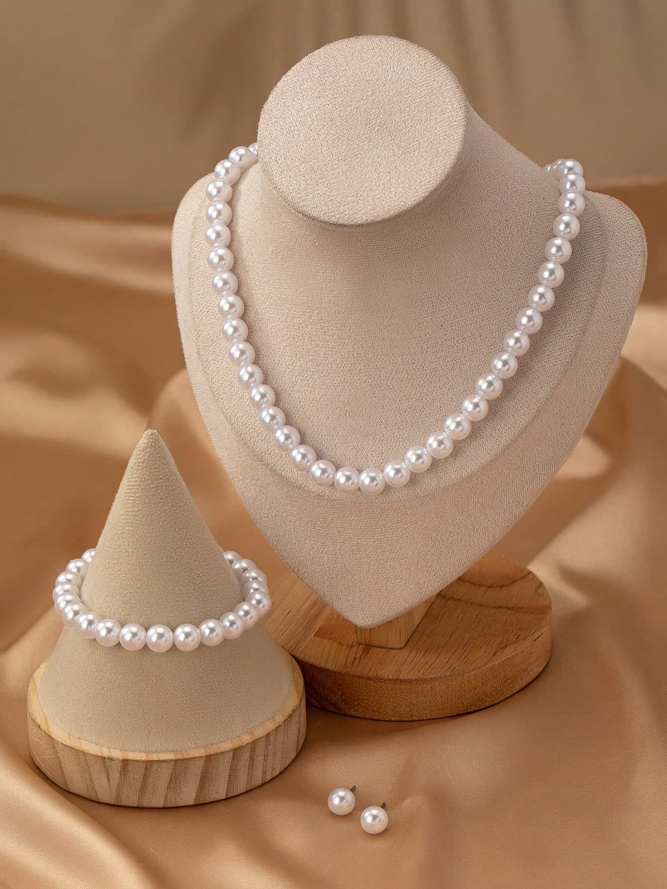 4pcs Fashionable Simple & Elegant Pearl-Like Beaded Necklace Bracelet Earrings Jewelry Set, Perfect For Dinners, Dates, Gatherings, And Parties, To Match With Clothing - Image 1