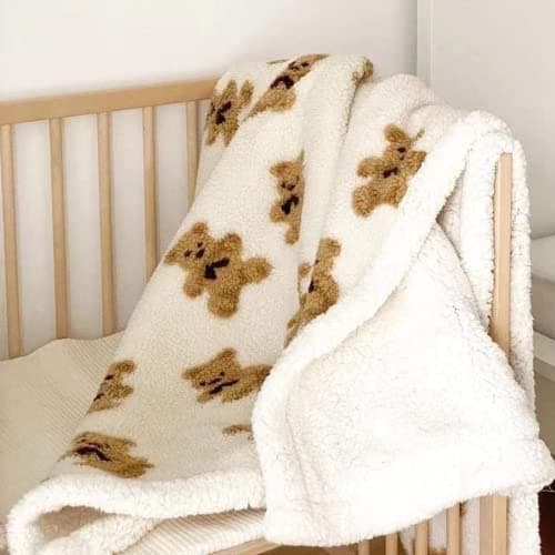 HOKMAH Cute Bear Fleece Thick Warm Blanket for Winter, Kawaii Bear Sherpa Throw Blanket for Sofa, Cozy Luxury Plush Bed Blankets (White,28x40) - Image 1