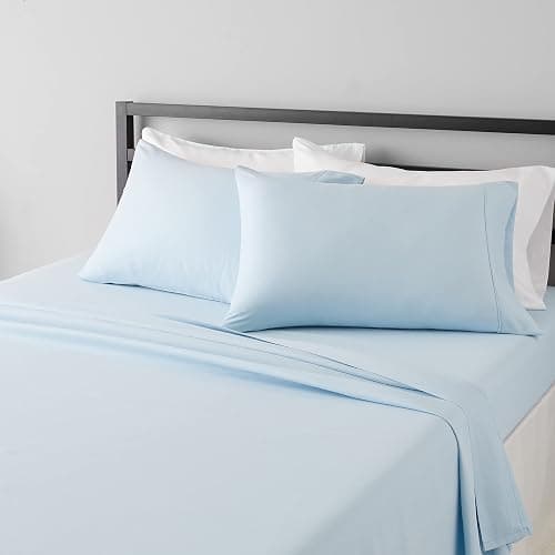 Amazon Basics Lightweight Breathable Super Soft Easy Care Brushed Microfiber 4-Piece Bed Sheet Set with 14-Inch Deep Pockets, Wrinkle Resistant, Queen, Light Blue, Solid - Image 1