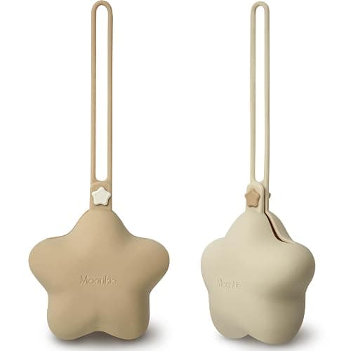 Moonkie Porta Ciuccio, Portaciuccio in Silicone(2 Pezzi), Porta Succhietto Senza BPA, Portaciuccio da Viaggio, Custodia Ciuccio per Bambini, Pratica Scatola Porta Ciuccio(Caffè chiaro/Giallo sabbia) - Image 1