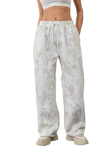 MSBESYOR Camo Pants Women Baggy Fleece Y2K Camouflage Cargo Pants High Waisted Wide Leg Drawstring Jogger Sweatpants - Image 1