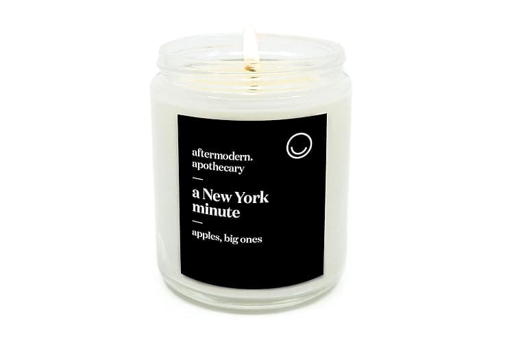 World's Best Soy Candle—Handmade in Canada—Long Lasting 8oz.—Various Scents Available - Image 1