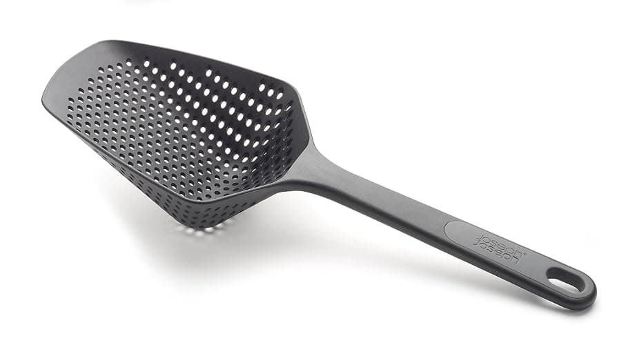 Joseph Joseph Scoop Plus Colander, Spoon Drainer/Strainer, Scoop, Drain and Serve, heat resistant up to 200°C (392°F), Dishwasher safe, Large, Black - Image 1