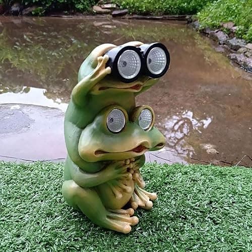 Juliahestia Garden Decor Outdoor Statue: Yard Frog Solar Figurines Patio Animal Art Home House Outside Decorations Porch Lawn Ornaments Gardening Gifts Ideas for Women Mom Mother Grandma Birthday - Frog Statue - Image 1