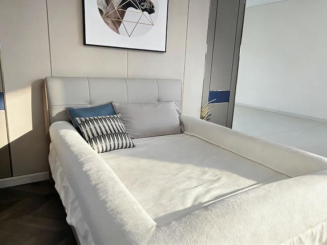 Bed Sheet with Border – The World’s First Bordered Bed Sheet, Padded Zippered Edges for Cozy, Secure Sleep, Breathable, Machine Washable, Easy Setup - Image 1