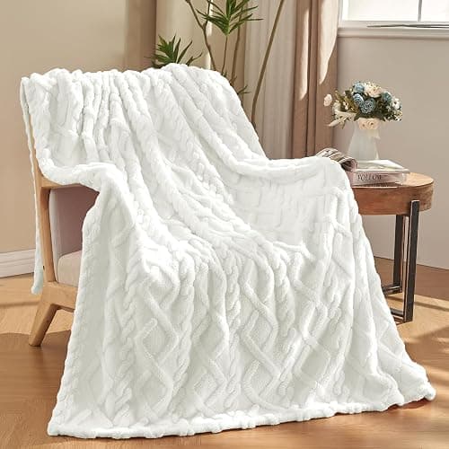 KMUSET White Fleece Blanket for Couch - Super Soft Cozy Luxury Throw Blankets for Women, Beautiful 3D Jacquard Gift Blanket for Girls, 50 x 60 Inches - Image 1