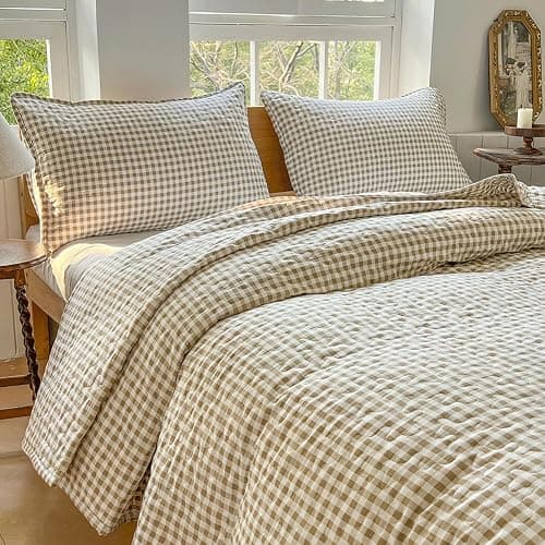Tan Gingham Queen Quilt Set, Soft Pre-washed Microfiber Taupe Plaid Queen Bedspread, Lightweight Checked Summer Quilt, Grid Bedding Coverlets for All Seasons (Includes 1 Quilt, 2 Pillow Shams) - Image 1