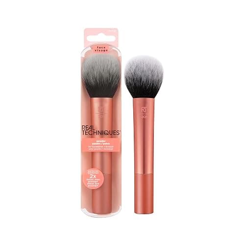 Real Techniques Ultra Plush Powder Makeup Brush, For Setting Powder, Bronzer, & Blush, Sheer, Buildable Coverage, Large, Fluffy Powder Brush, Vegan, Cruelty-Free & Synthetic Bristles, 1 Count - Image 1