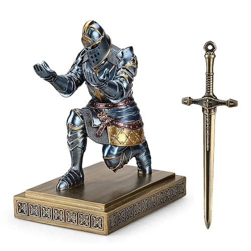 HDMbigmi King's Guard Knight Pen Holder Pen Stand Desk Organizers and Accessories Resin Pencil Holder as Gift for Office and Home (Blue) - Image 1