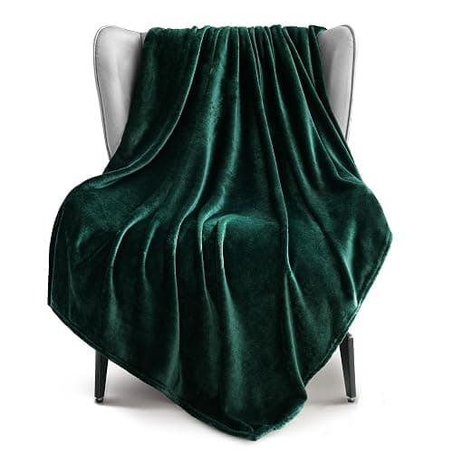 Exclusivo Mezcla Fleece Throw XL Blanket for Couch, Sofa, Super Soft and Warm Forest Green Blankets, All Season, Cozy, Plush, Lightweight, 50x70 Inches - Image 1