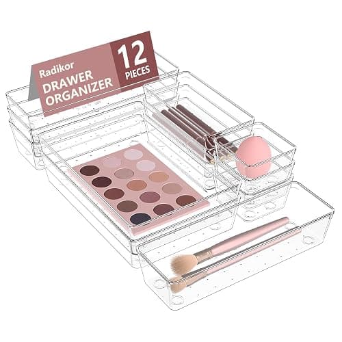 Radikor Organizer Cassetti 12 Pezzi, Contenitori per cassetti in Plastica Trasparente di 4 Dimensioni, Divisori per Cassetti Impilabili per Bagno, Cucina, Trucchi - Image 1