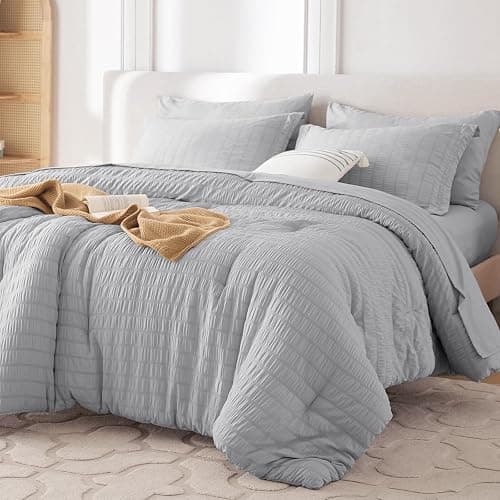 MUXHOMO 7 Pieces Queen Comforter Set, Seersucker Bed in a Bag Queen Size, All Season Luxury Bedding Set with Comforter, Flat Sheet, Fitted Sheet, Pillowcases & Shams, Light Grey - Image 1