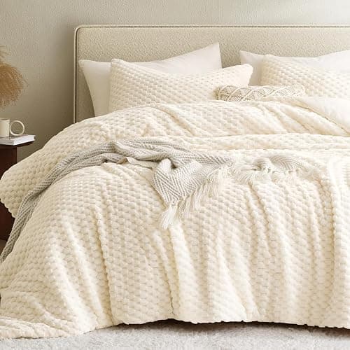 Petrichor Fluffy Queen Comforter Set - Ultra-Soft Cream White Flannel Thick Comforter for Queen Bed, Luxury Warm Bedding Set for Winter & Fall, Cozy Fuzzy Bed Set,1 Comforter & 2 Pillowcases - Image 1