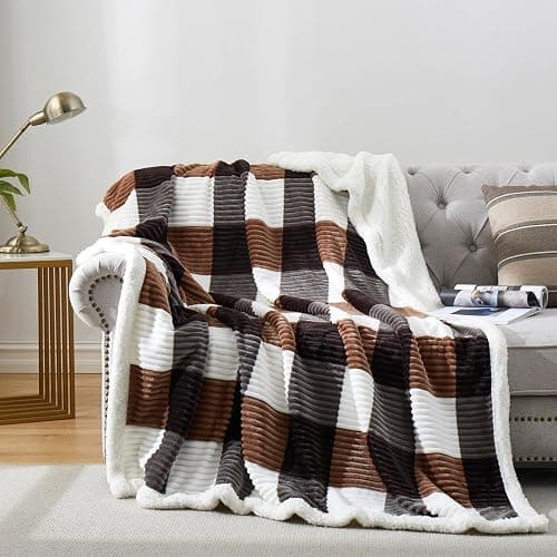 PU MEI Sherpa Blanket Twin Plaid Thick Bed Blanket, 60”*80” Super Soft Flannel Fuzzy Fleece Reversible Velvet Plush Warm Blanket for Couch(Brown-Check, 60"*80") - Image 1