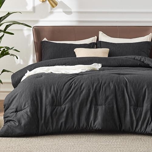Bedsure Queen Comforter Set - Black Soft Bedding for All Seasons, Cationic Dyed Bed Set, 3 Pieces, 1 Queen Size Comforter (90"x90") and 2 Pillow Shams (20"x26"+2") - Queen - 03 - Black - Image 1