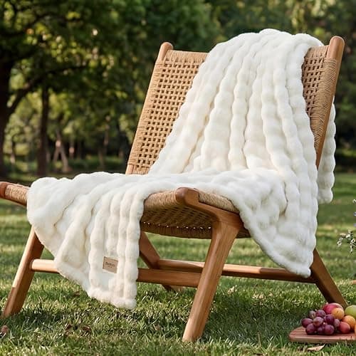 Bedsure 3D Bubble Blanket for Couch - GentleSoft White Spring Throw Blanket for Couch Sofa Bed Room Decor - Luxury Soft Cozy Blanket Gifts for Women, Lightweight, All Seasons, Off White, 50×60 Inches - Image 1